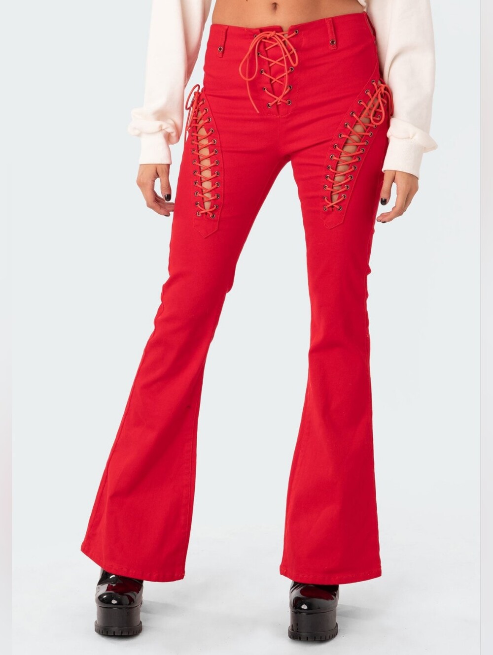Edikted Engine Red Flare Jeans Y2K